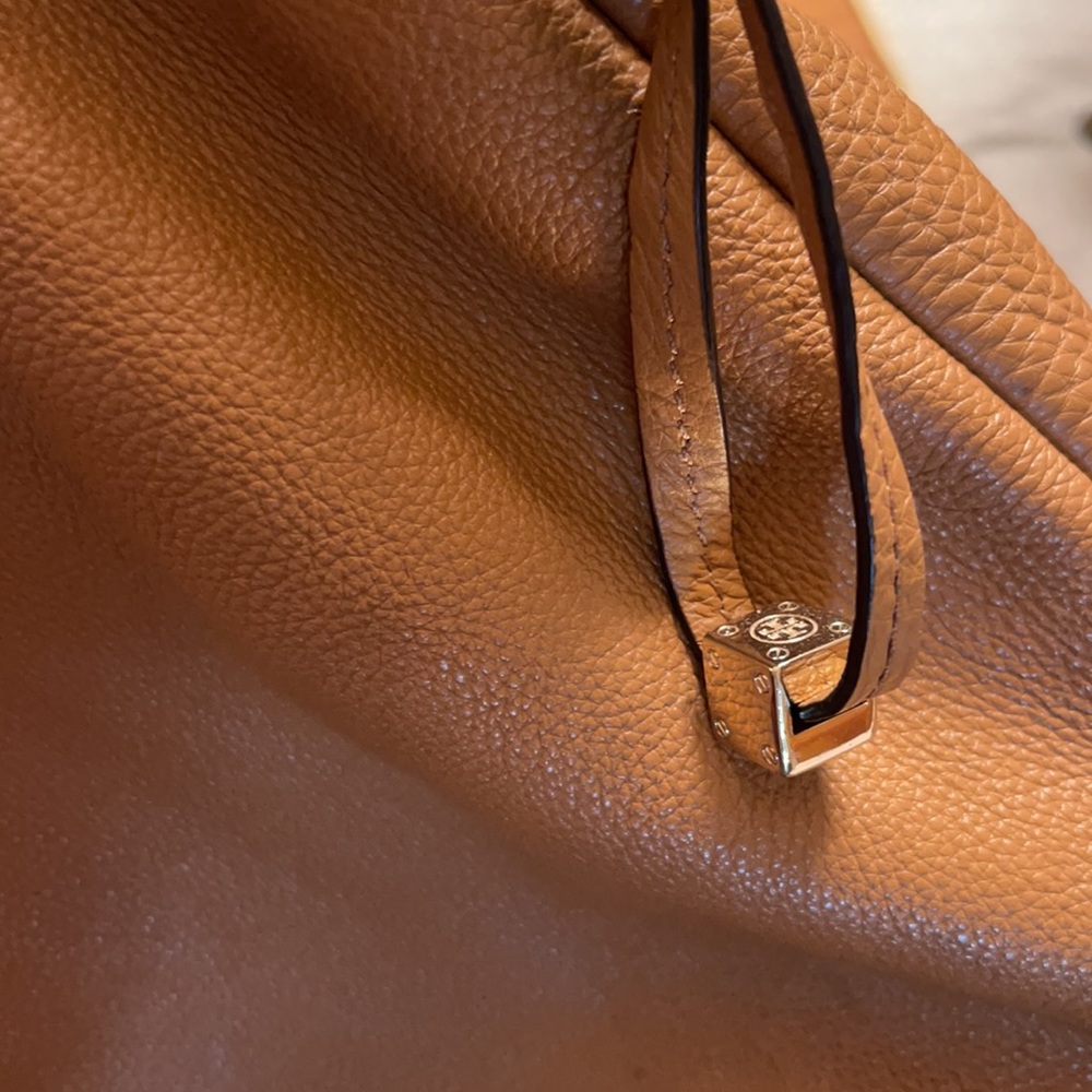 Tory Burch Shoulder Bag - image 6